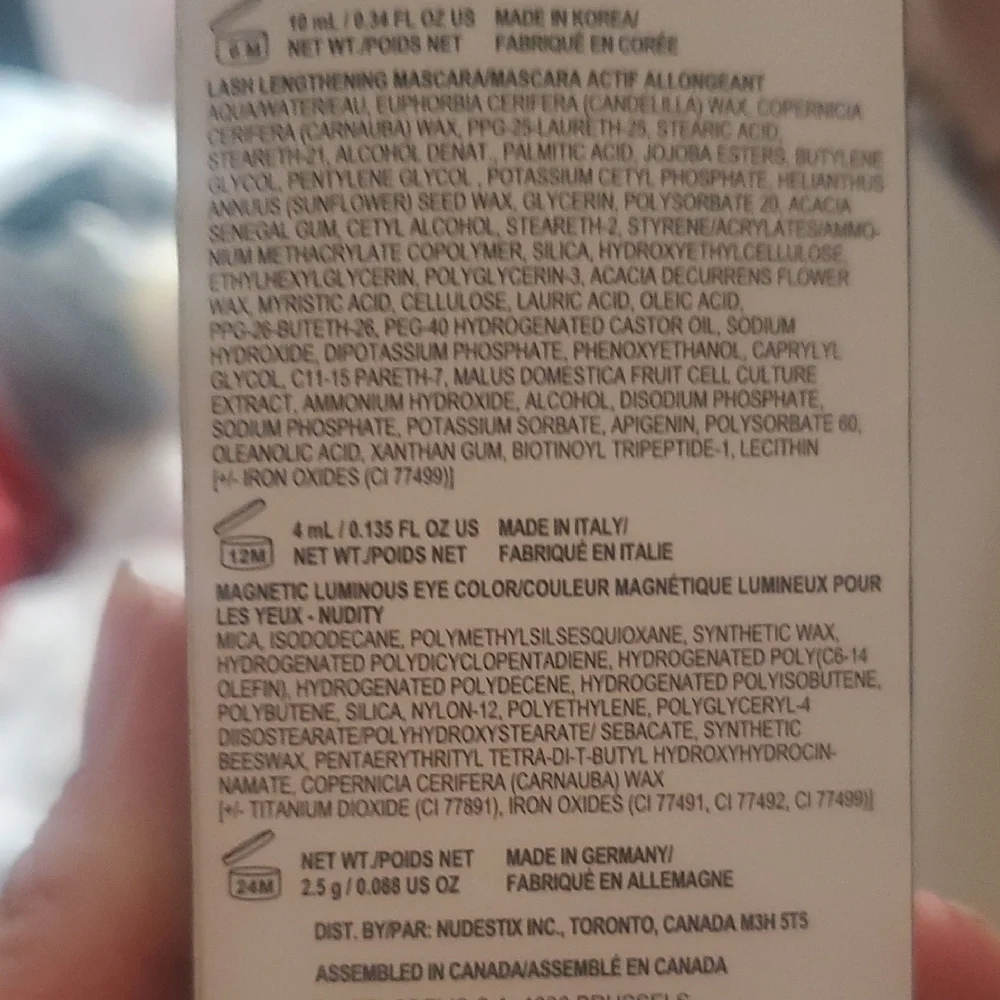 NUDESTIX Eye Makeup Trio - Black and Gold - Picture 3 of 7